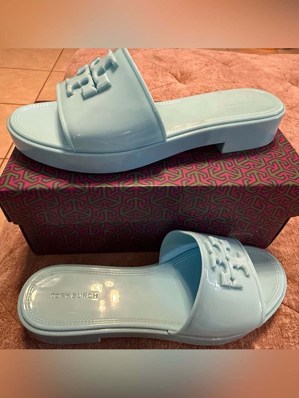 Tory Burch Eleanor Jelly Slides in Island blue